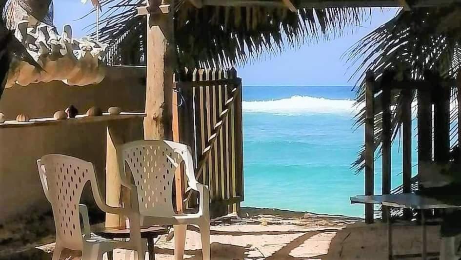 Roz A Mer - Beach Apartment تاكاماكا المظهر الخارجي الصورة